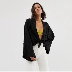 Free people Azalea Kimono sleeves open black oversized cardigan size XS / S EUC